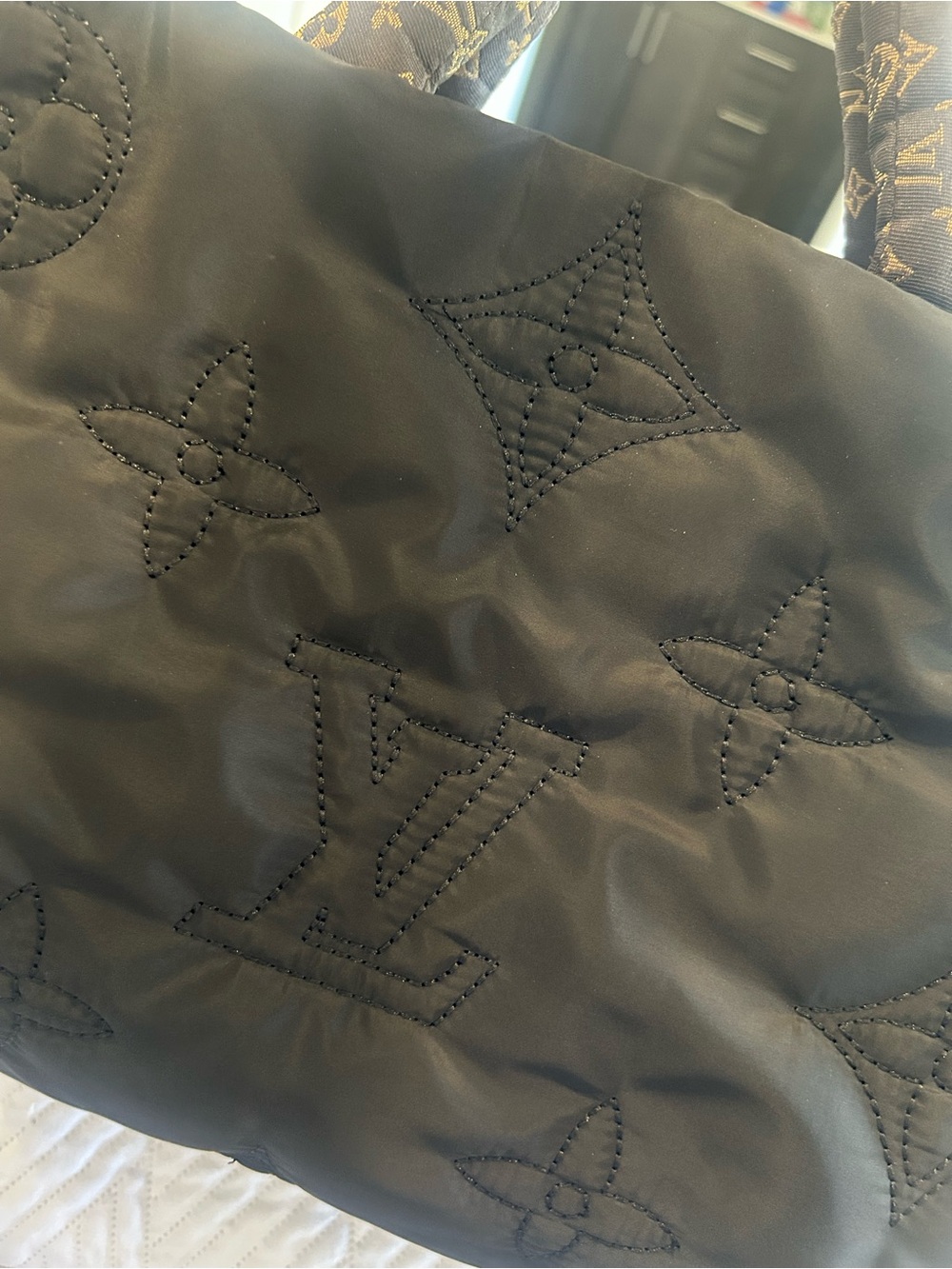 Not aut. Louis Vuitton Black Quilted Monogram Tote with Monogram-Print Handles - Picture 2 of 11
